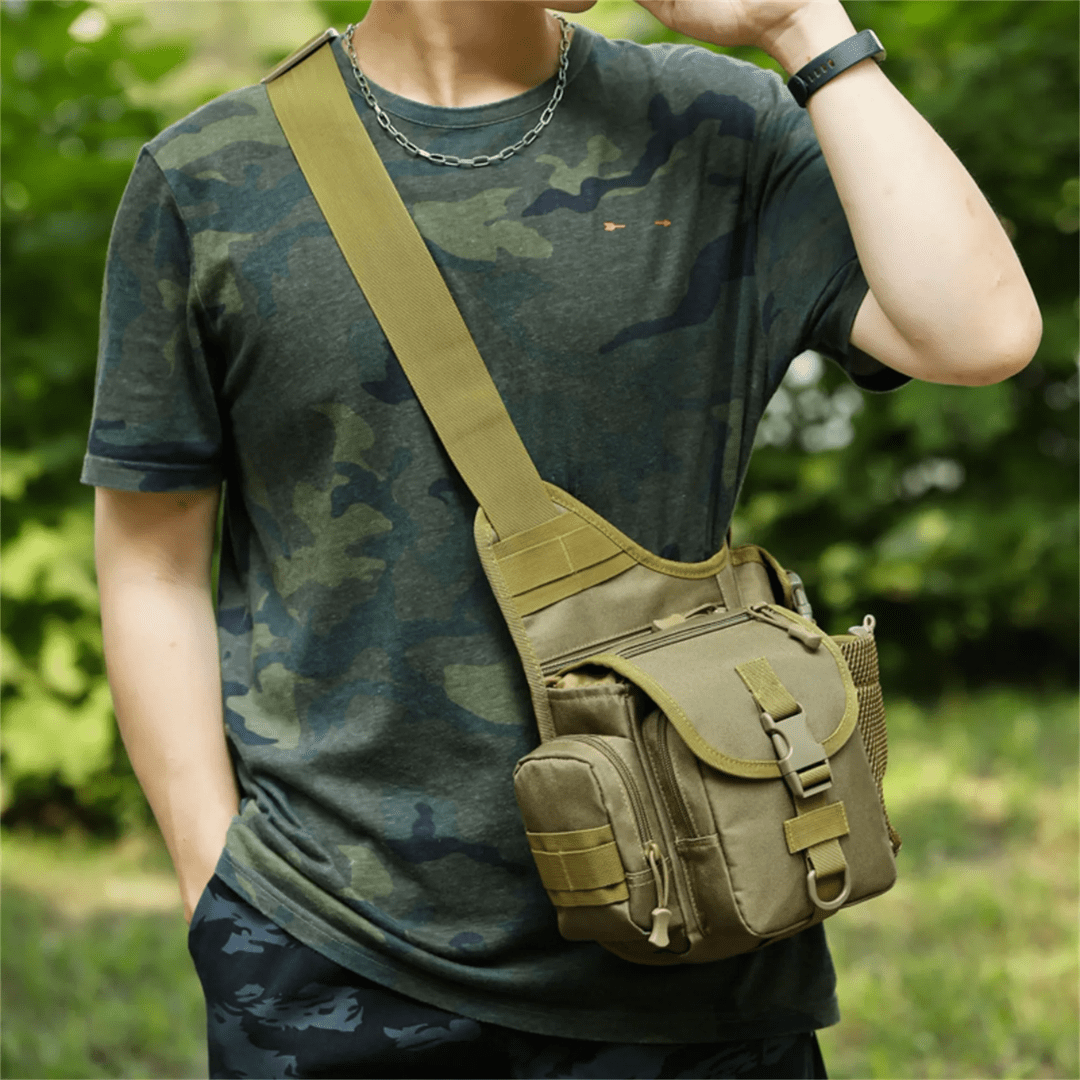 Crossbody Bag – Water-Resistant & Compact