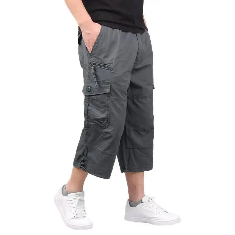 Lightweight Loose-Fit Cargo Shorts with Multiple Pockets