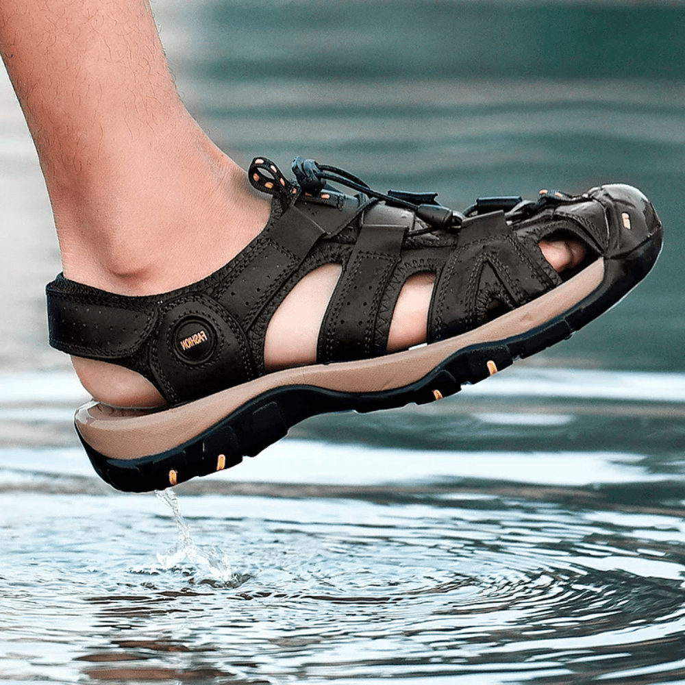 Water-Resistant Hiking Sandals - Lightweight and Durable for Outdoor Use