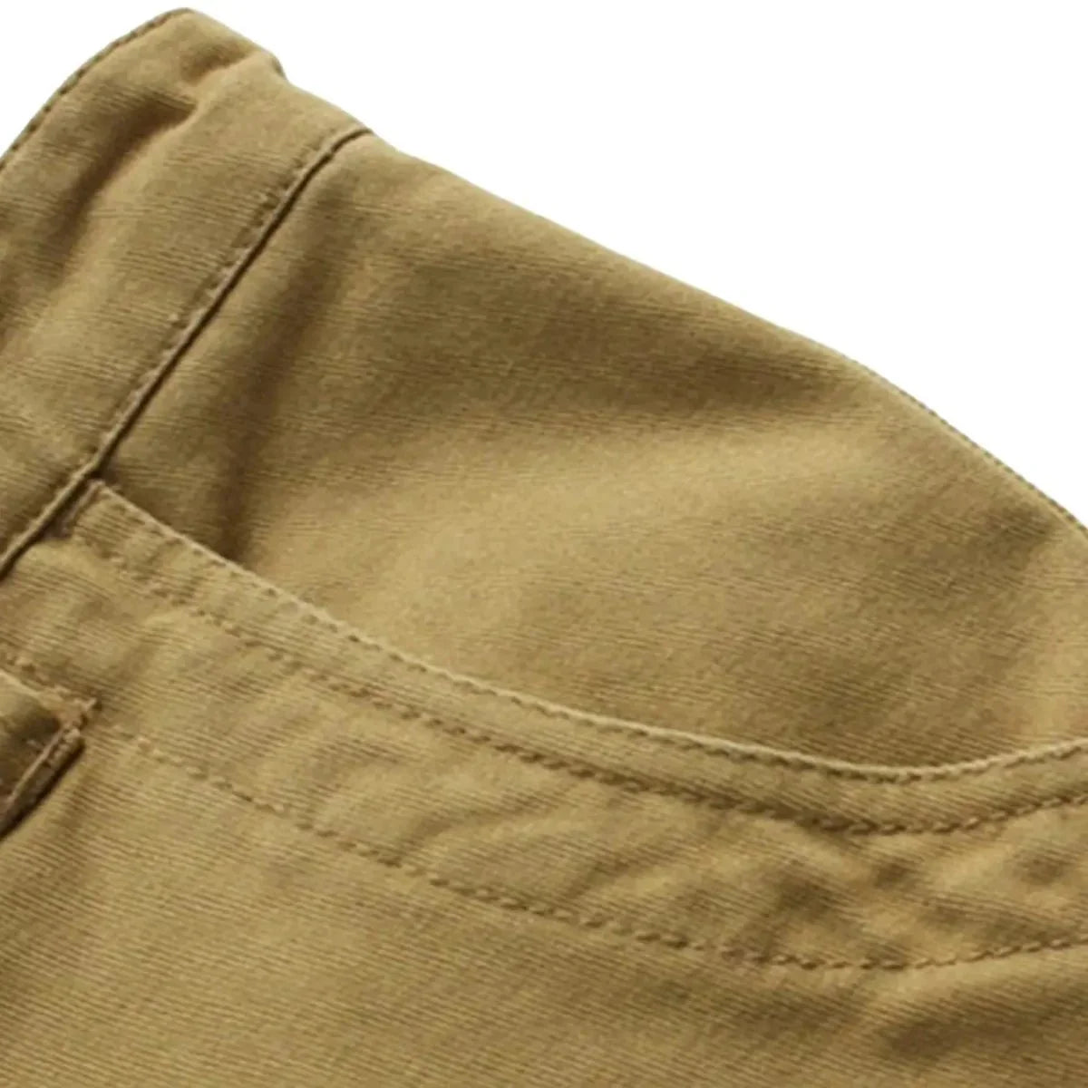 Breathable Hiking Shorts with Functional Pockets