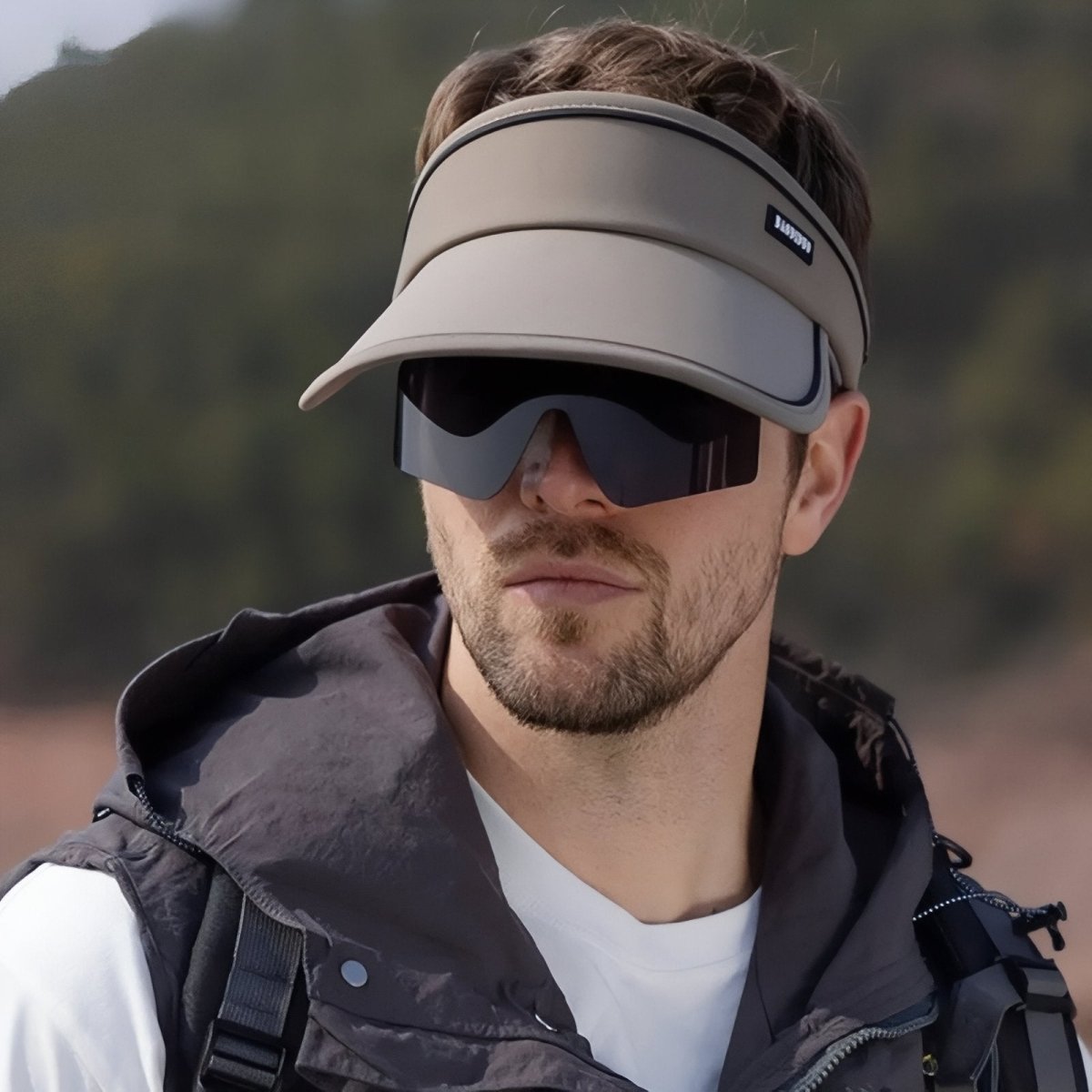 Breathable Hiking Cap with Integrated Visor and Sunglasses