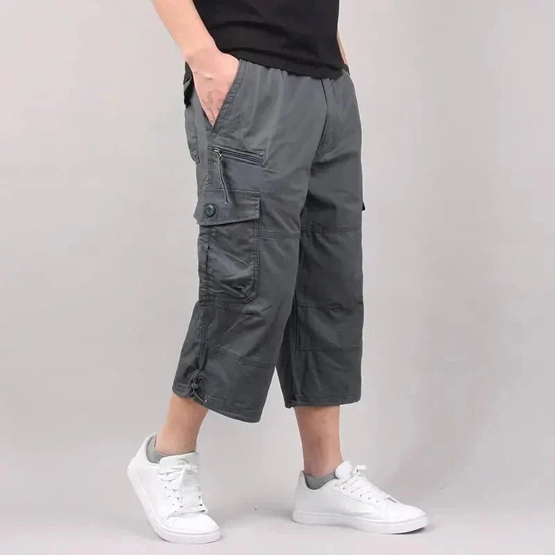 Lightweight Loose-Fit Cargo Shorts with Multiple Pockets