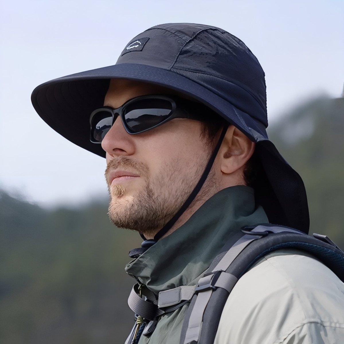 Lightweight Hiking Hat with Neck Shield