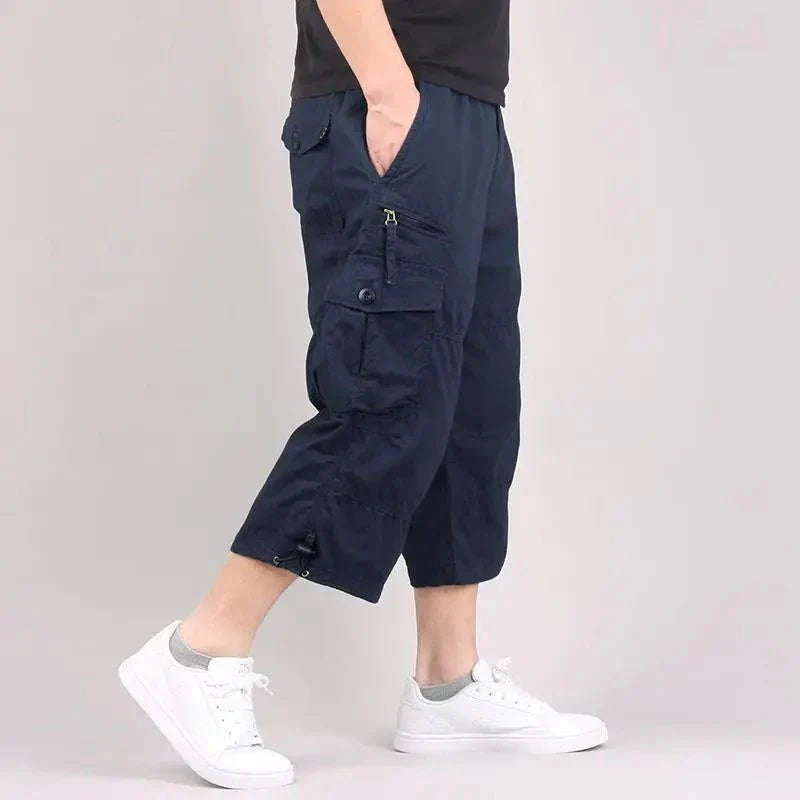 Lightweight Loose-Fit Cargo Shorts with Multiple Pockets