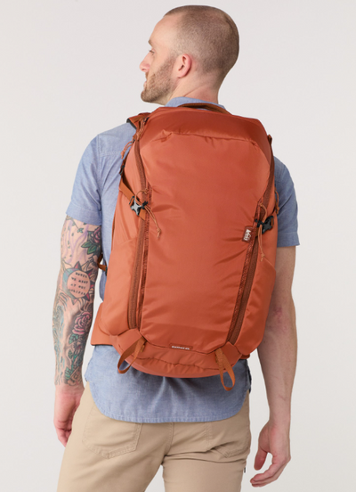 Men’s 40L Travel Backpack – Carry-On, Hiking, and Everyday Adventure Pack