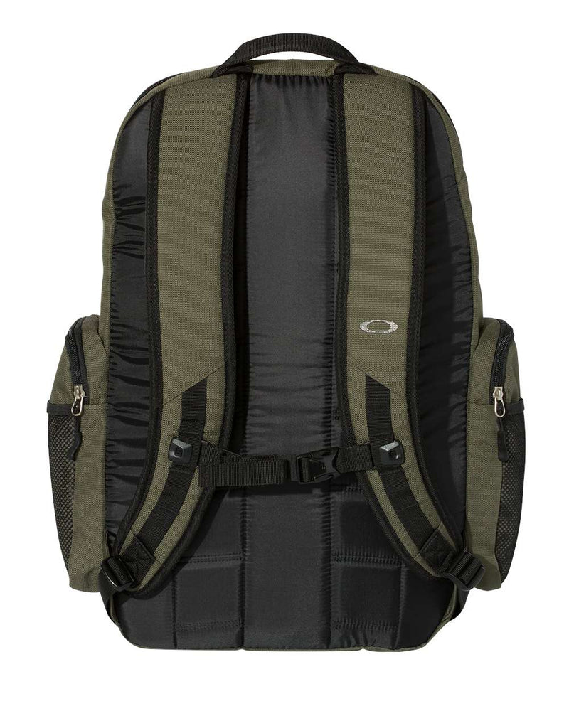 Sports Backpack – 600D Polyester, 15” Laptop Sleeve, Towel Straps, Eyewear Pocket, and Water Bottle Holders