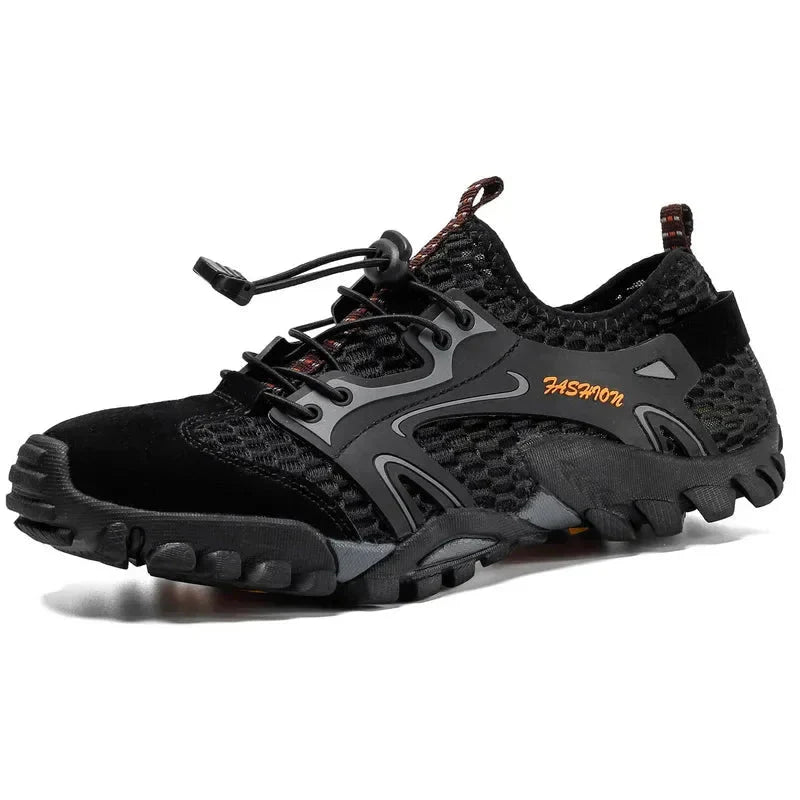 Waterproof Insulated Hiking Boots – Traction Sole
