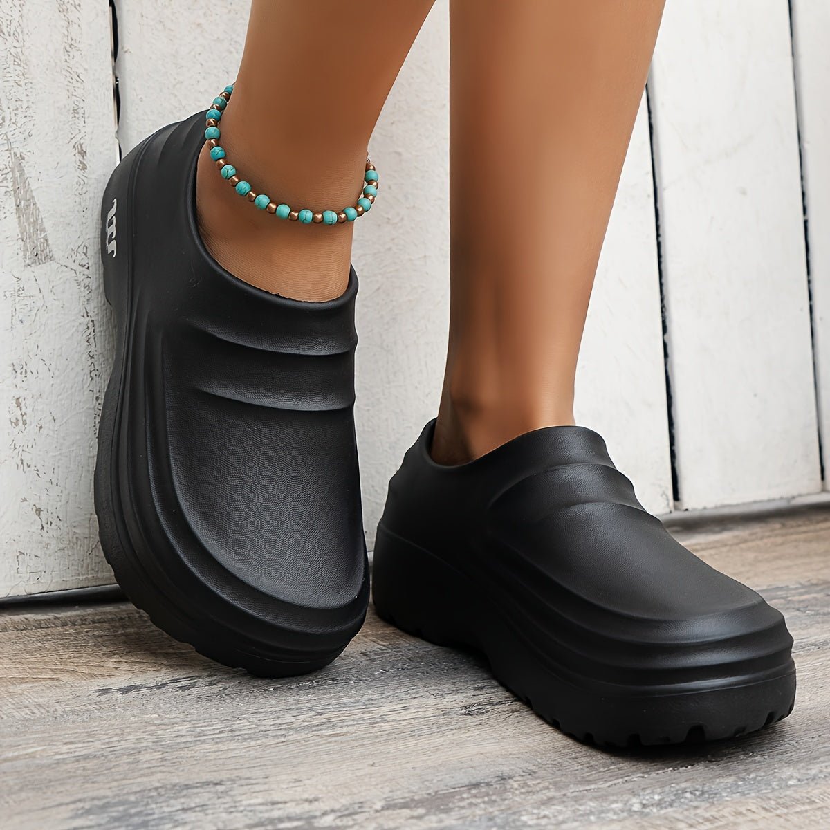 Water-Resistant Slip-On Clogs with Cushioned Sole