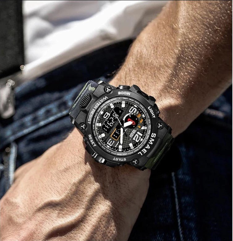 Outdoor Survival Watch – Multi-Function & Lightweight Design