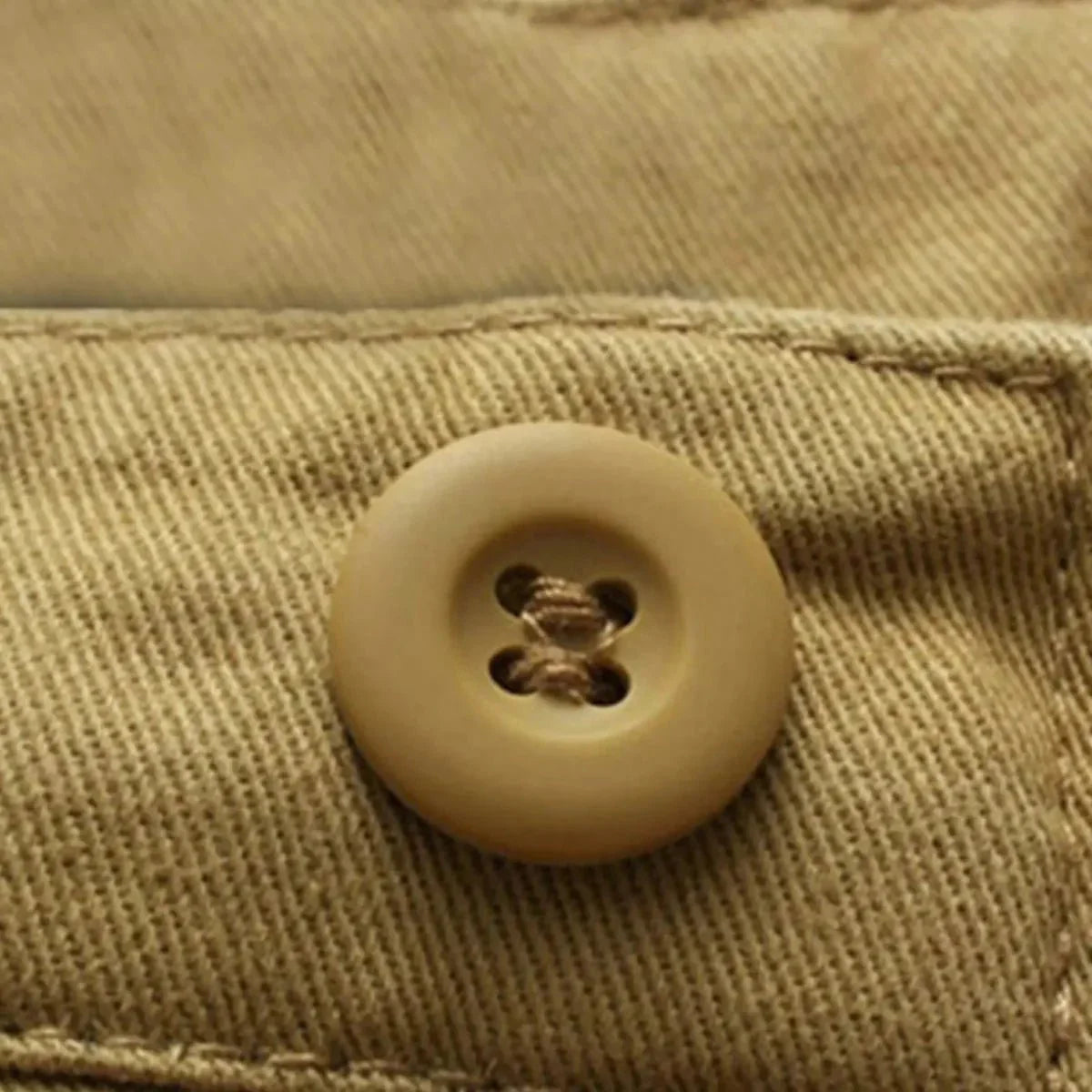 Breathable Hiking Shorts with Functional Pockets