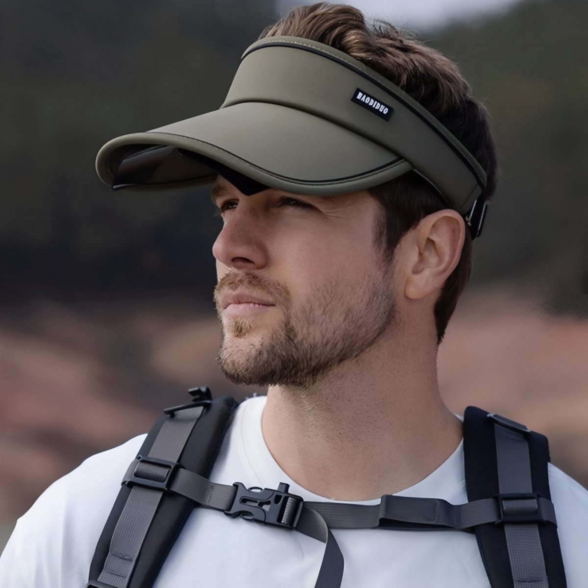 Breathable Hiking Cap with Integrated Visor and Sunglasses