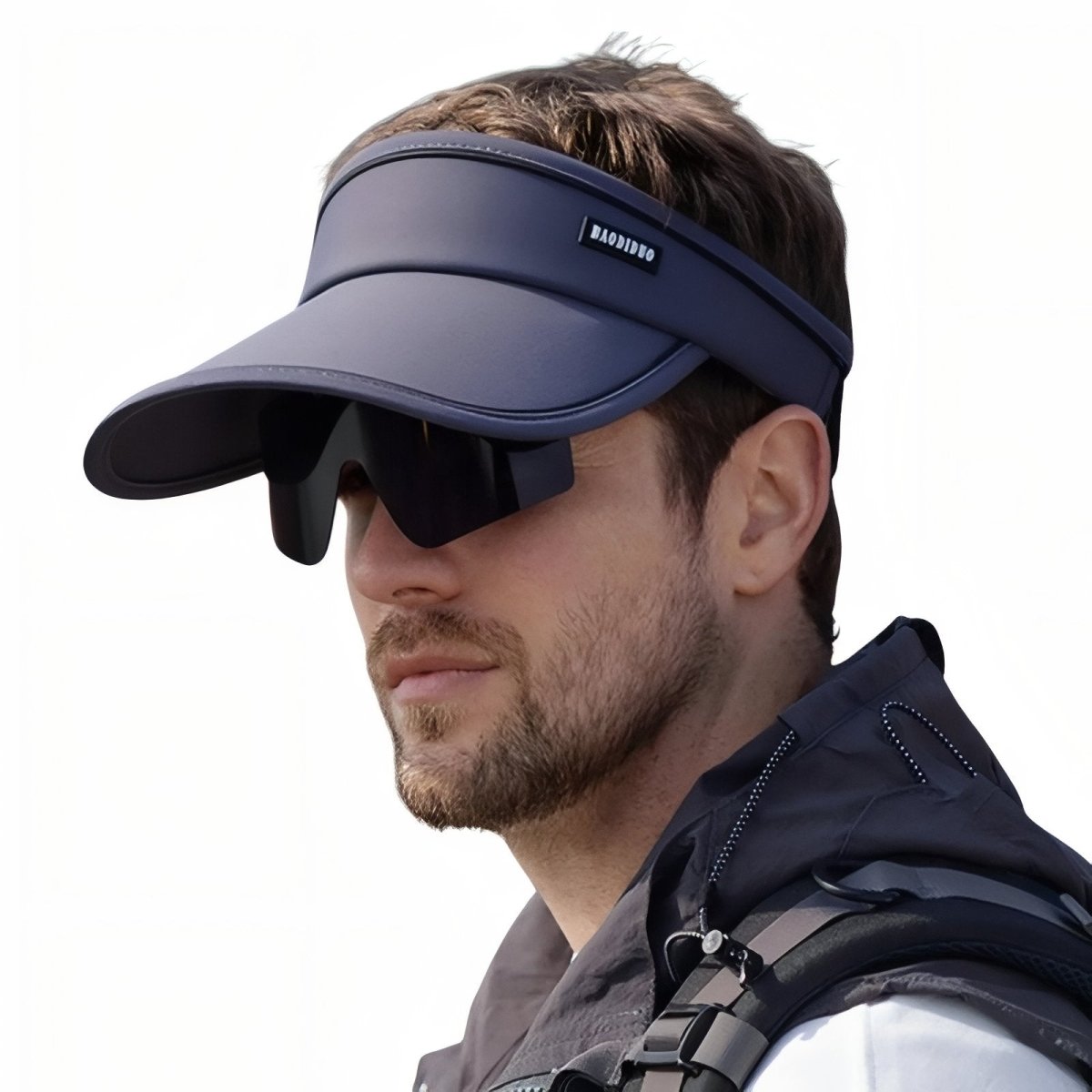 Breathable Hiking Cap with Integrated Visor and Sunglasses