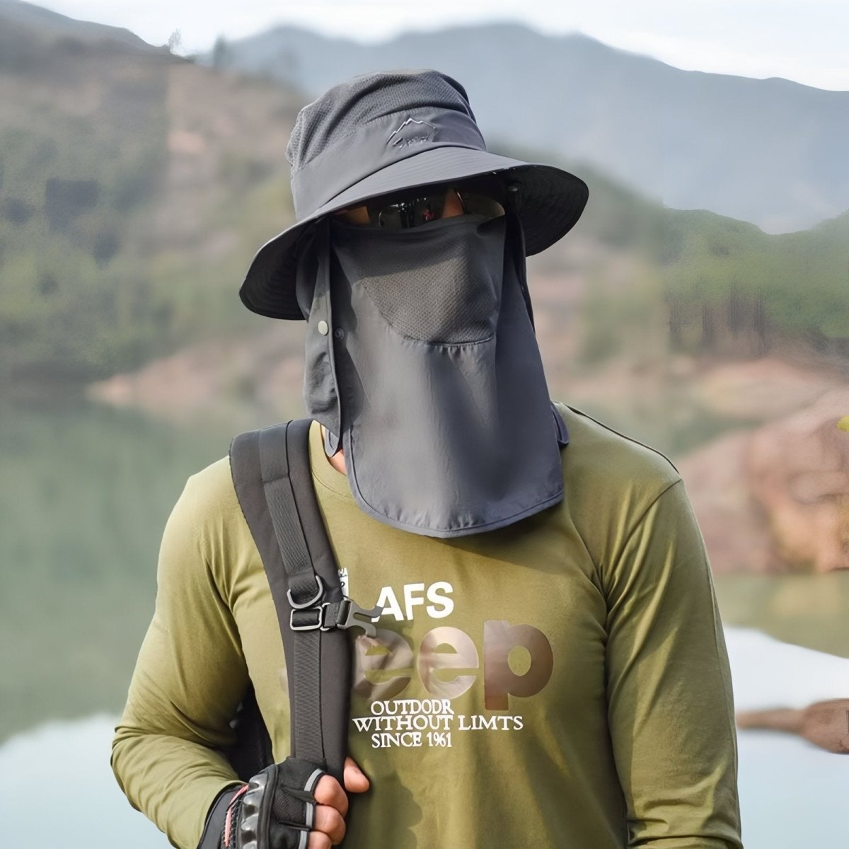 Lightweight Breathable Hiking Hat with Neck Cover