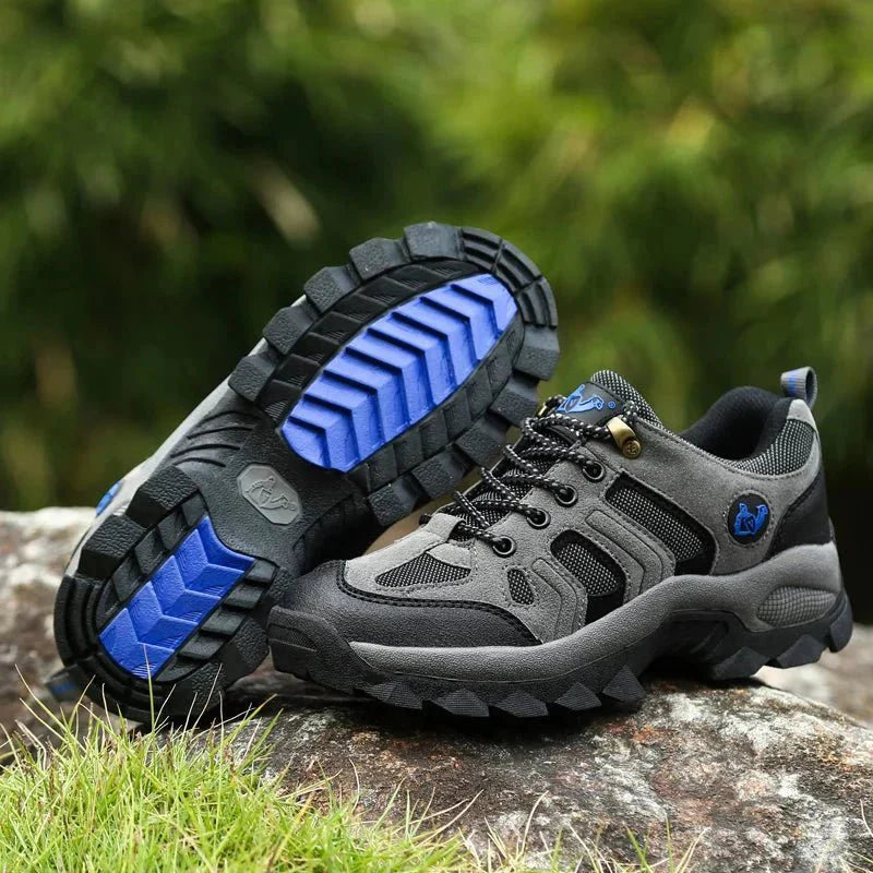 Waterproof Insulated Hiking Boots – Traction Sole