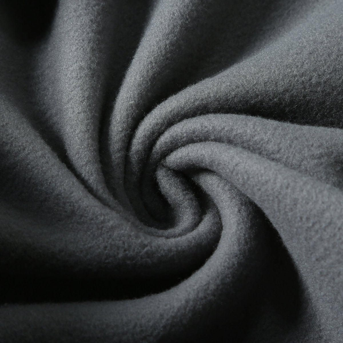 Lightweight Fleece Pullover for Outdoor Use